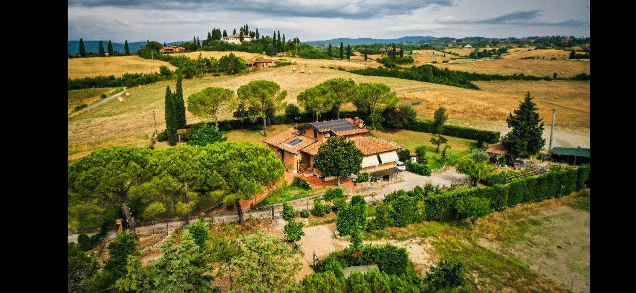 Bed and Breakfast Dago Farmhouse Сиена Экстерьер фото